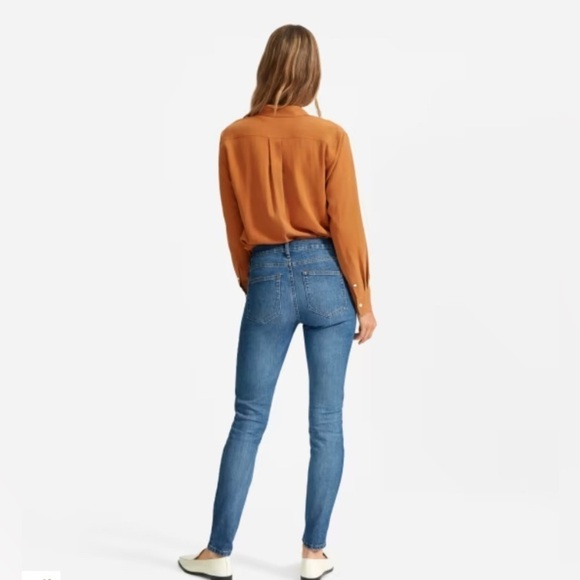 Everlane mid-rise medium wash jeans - Picture 3 of 15
